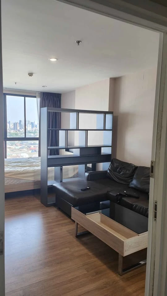 Condo for rent, river view, The Tree Interchange, 22nd floor, high view, hurry up and reserve now, don't miss out.