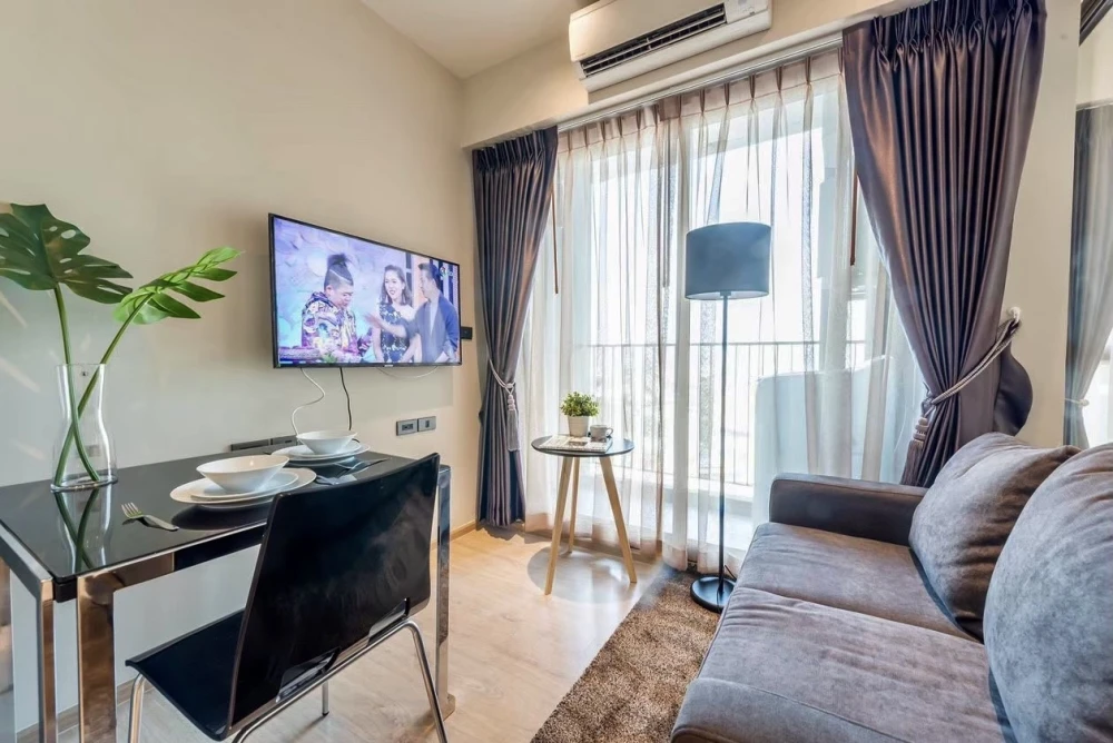 For rent!! Condo Wisdom Station Ratchada-Tha Phra, 15th floor, beautiful room, ready to move in, good price, hurry to book now!!