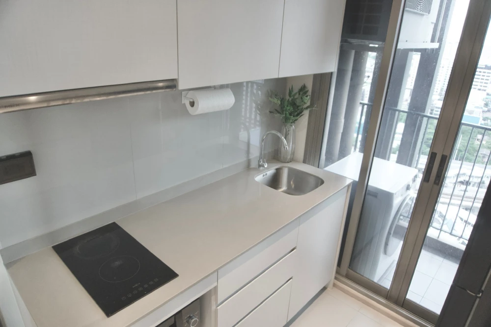 Condo for rent!! Whizdom Station Ratchada-Tha Phra, 23rd floor. Beautiful room, fully furnished, ready to move in. Reserve now!