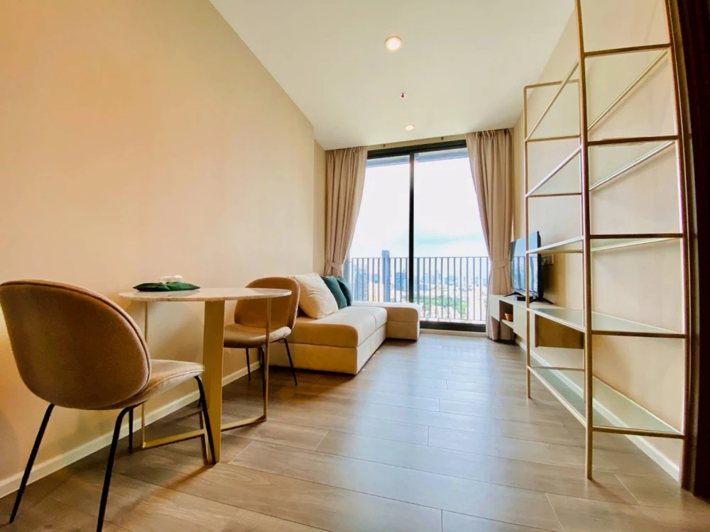 For rent!! Condo Wisdom Essence, 30th floor, very beautiful room, fully furnished, ready to move in, don't miss it!!