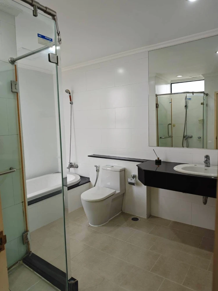 For rent!! Condo Supalai Casa Riva, 26th floor, beautiful and luxurious room, Chao Phraya River view, ready to move in, hurry up and book now!!