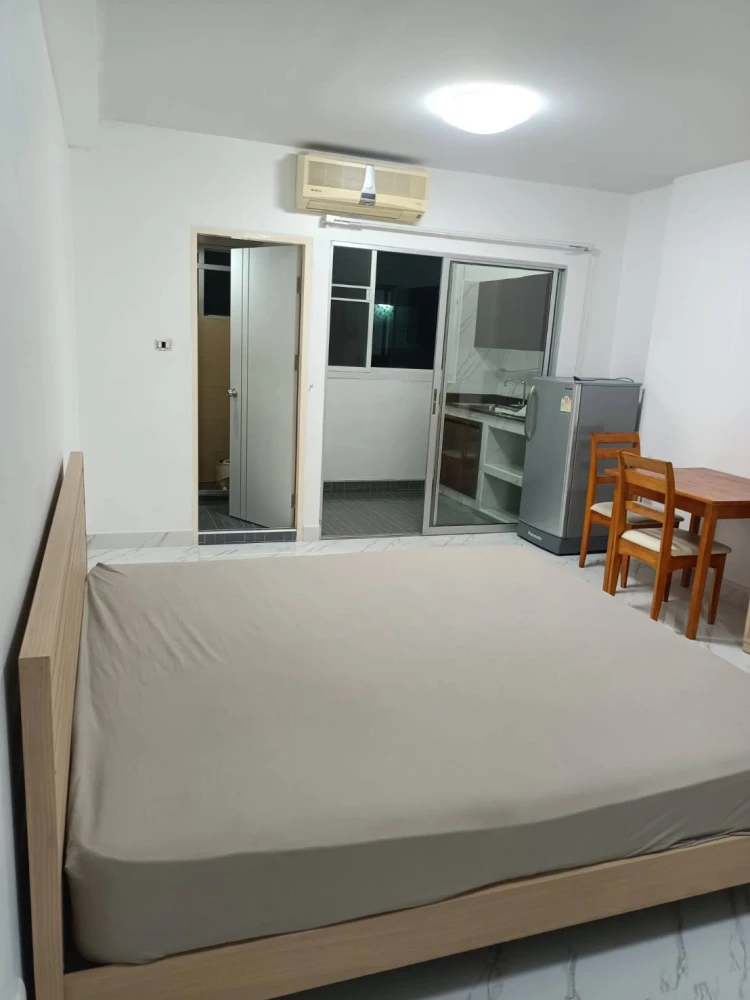 Condo for rent, Supalai City Home, Ratchada Soi 10, 6th floor, room with SB furniture, complete set, good price, hurry to move