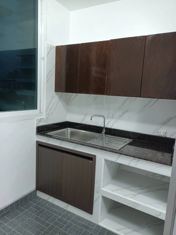 Condo for rent, Supalai City Home, Ratchada Soi 10, 6th floor, room with SB furniture, complete set, good price, hurry to move