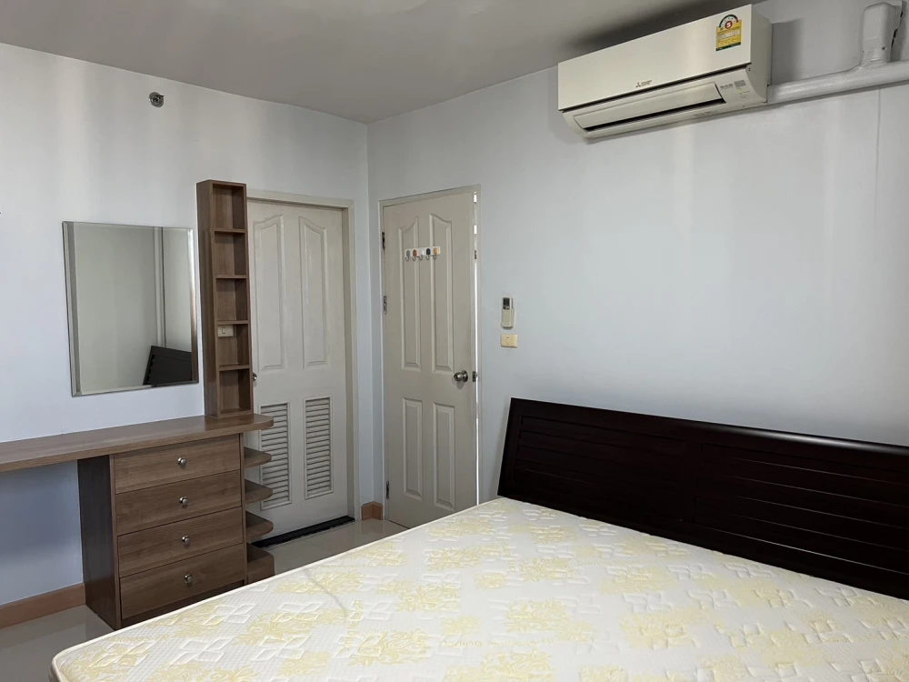 Condo for rent, Supalai Park Phahonyothin 21, high floor, beautiful view, privacy. Can't miss it anymore.