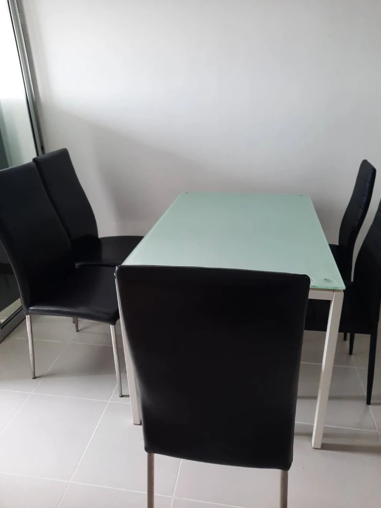 For rent: Supalai Park Ratchayothin Condo. This is the one! Book now!!