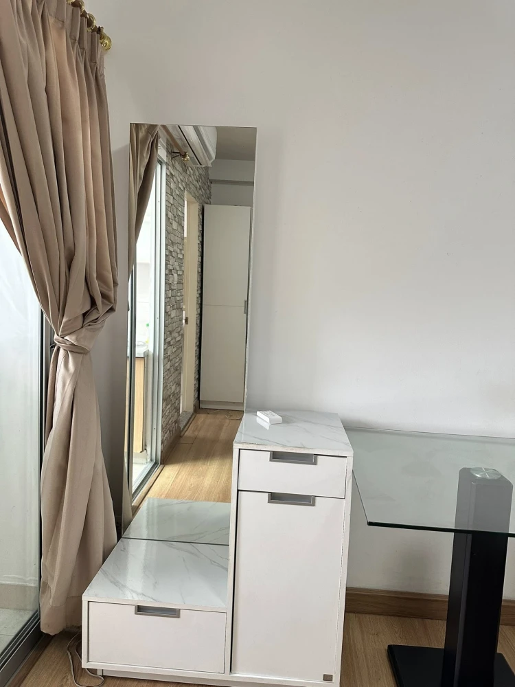 Condo for rent at Supalai Park Kaset, wide room, good weather, beautiful view, convenient transportation, near the train station Book now. Don't miss