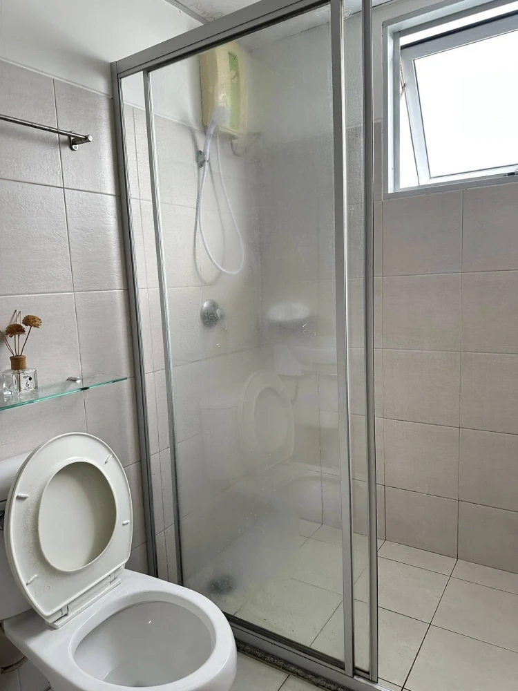 Condo for rent at Supalai Park Kaset, wide room, good weather, beautiful view, convenient transportation, near the train station Book now. Don't miss