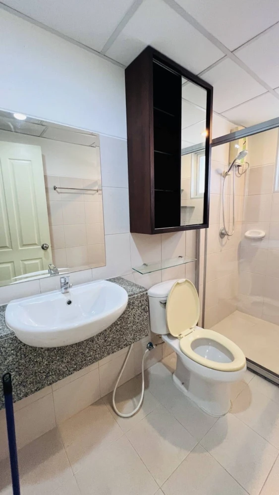 Condo for rent, Supalai Park Kaset, beautiful room, clean, ready to move in.
