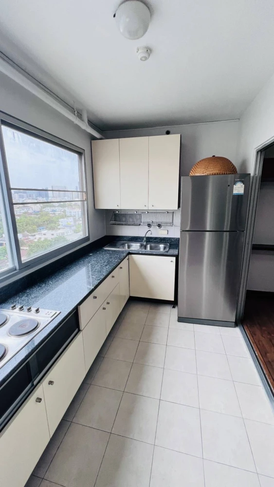 Condo for rent, Supalai Park Kaset, beautiful room, clean, ready to move in.