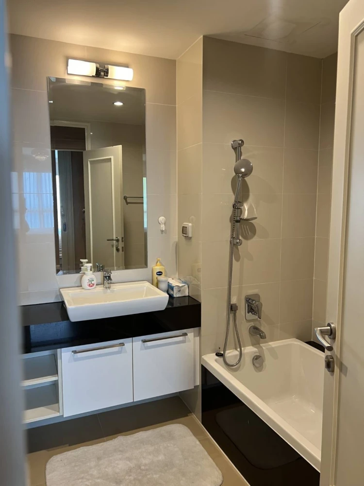 For rent!! Condo Supalai Prima Riva, 41st floor, river view, beautiful room, ready to move in, hurry up and book now!!