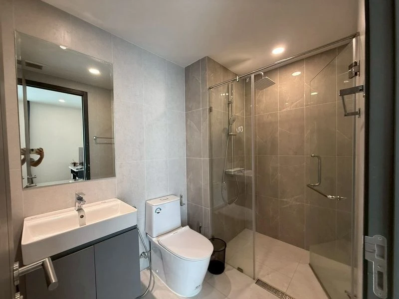 Condo for Rent – Supalai Premier Samsen–Ratchawat | High-Floor City View