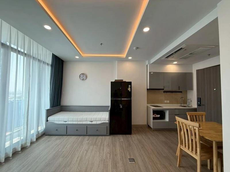 Condo for Rent – Supalai Premier Samsen–Ratchawat | High-Floor City View