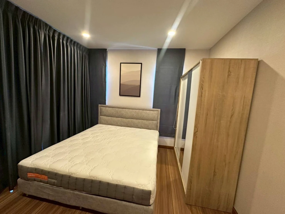 Condo for rent, Supalai Premier Charoen Nakhon, corner room, 2 bedrooms, ready to move in, good location, easy to travel, hurry and book now!