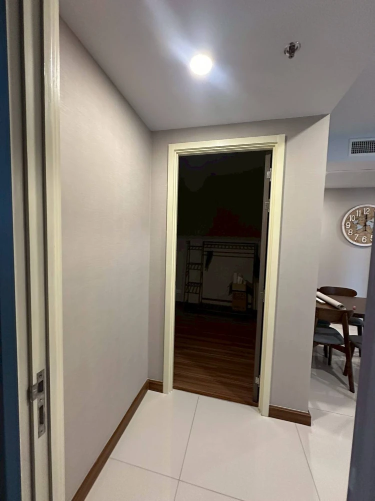 Condo for rent, Supalai Premier Charoen Nakhon, corner room, 2 bedrooms, ready to move in, good location, easy to travel, hurry and book now!