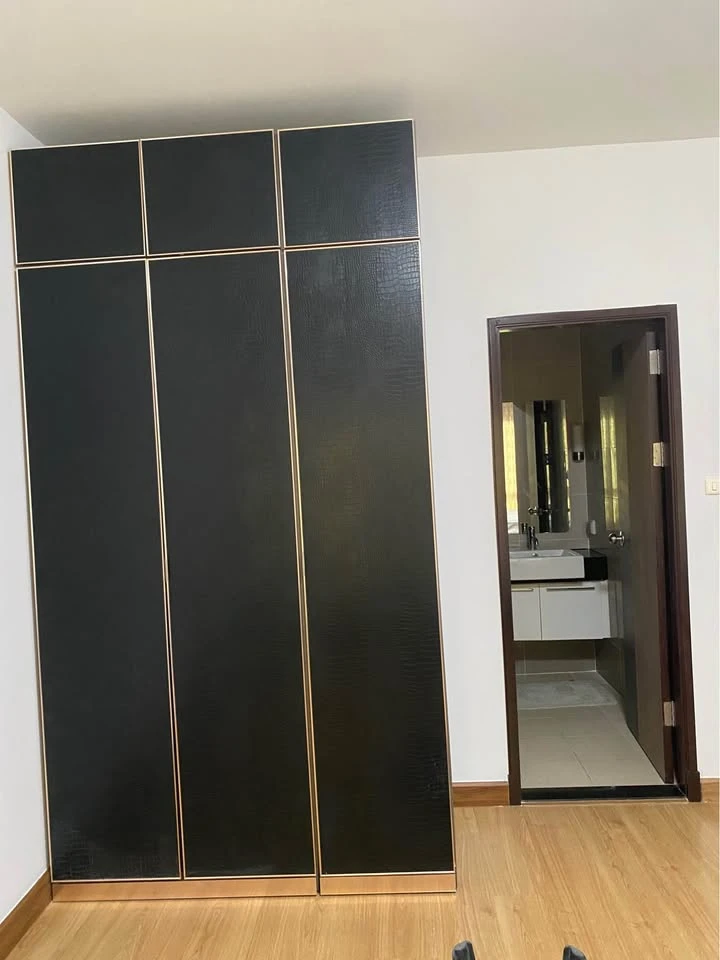 Condo for rent, Supalai River Resort, spacious room, 25th floor, Chao Phraya River view, come and reserve now, don't miss out.
