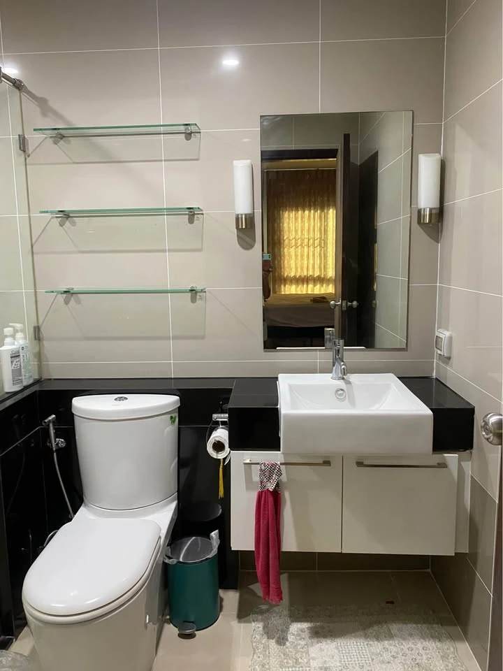 Condo for rent, Supalai River Resort, spacious room, 25th floor, Chao Phraya River view, come and reserve now, don't miss out.