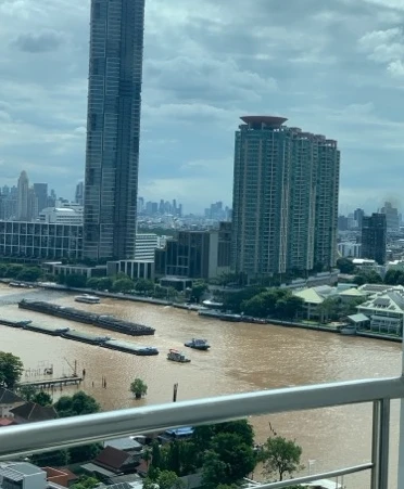 Condo for rent, Supalai River Place, Bangkok Bridge side, good location, easy to travel, hurry and reserve now.