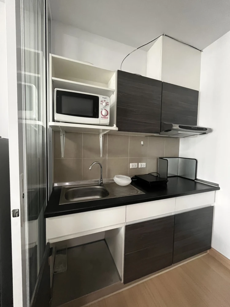 Condo for rent, Supalai Loft Khaerai Station. Beautiful and comfortable room. Book now!!