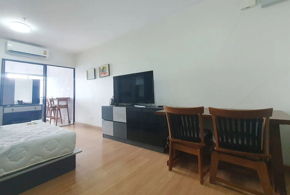 Condo for rent, Supalai Loft Chaengwattana, ready to move in, complete here, just drag one suitcase and move in.