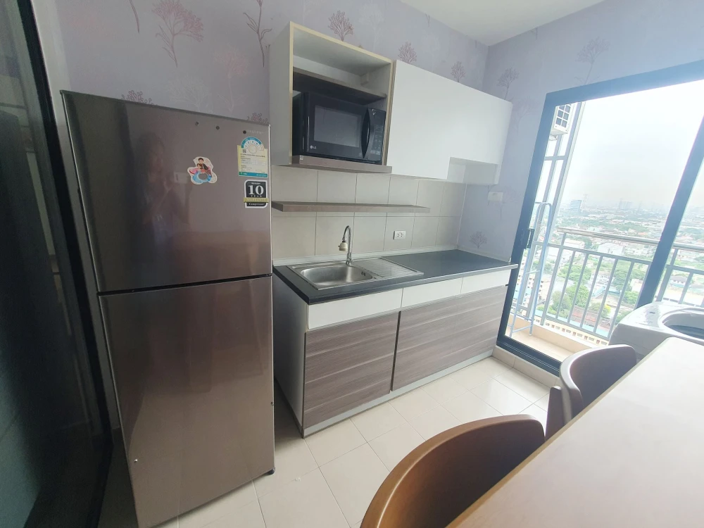 Condo for rent, Supalai Loft Chaengwattana, ready to move in, complete here, just drag one suitcase and move in.