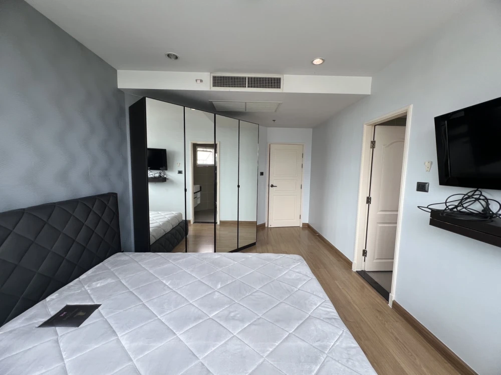 Condo for rent, Supalai Wellington, large room, comfortable, comes with a lot of usable space, very good price, hurry up and book now.