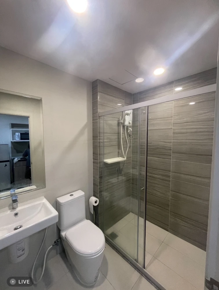 For rent!! Condo Supalai Veranda Ramkhamhaeng, 9th floor, Building A, beautiful room, fully furnished, ready to move in, don't miss it!!