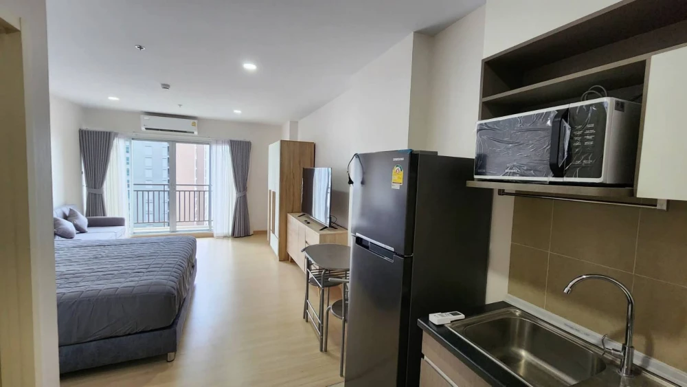 Condo for rent, Supalai Veranda, Phasi Charoen Station, east side, empty room, long balcony, reserve first, get in first.