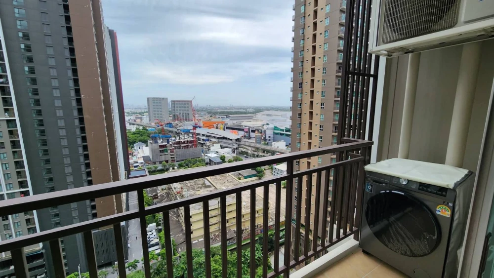 Condo for rent, Supalai Veranda, Phasi Charoen Station, east side, empty room, long balcony, reserve first, get in first.