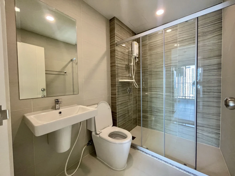 For rent!! Condo Supalai Veranda Sukhumvit 117, 24th floor, very beautiful room, well-built decoration, don't miss it!!