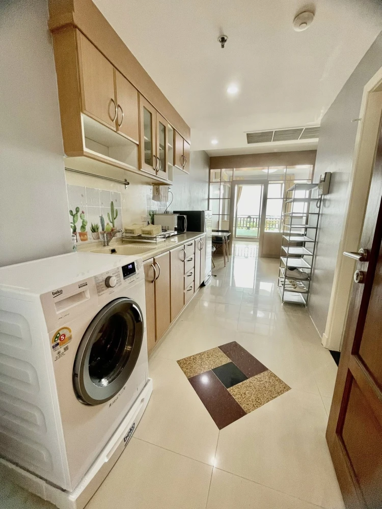 Condo for rent, Supalai Oriental Sathorn-Suanplu, spacious room, ready to move in, fully furnished, electrical appliances included. Don't miss out on