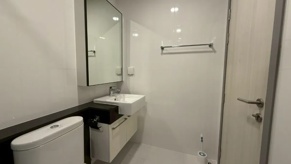 For rent!! Condo Supalai Lite Tha Phra - Wongwian Yai, 19th floor, beautiful room, convenient transportation, ready to move in, don't miss it!!