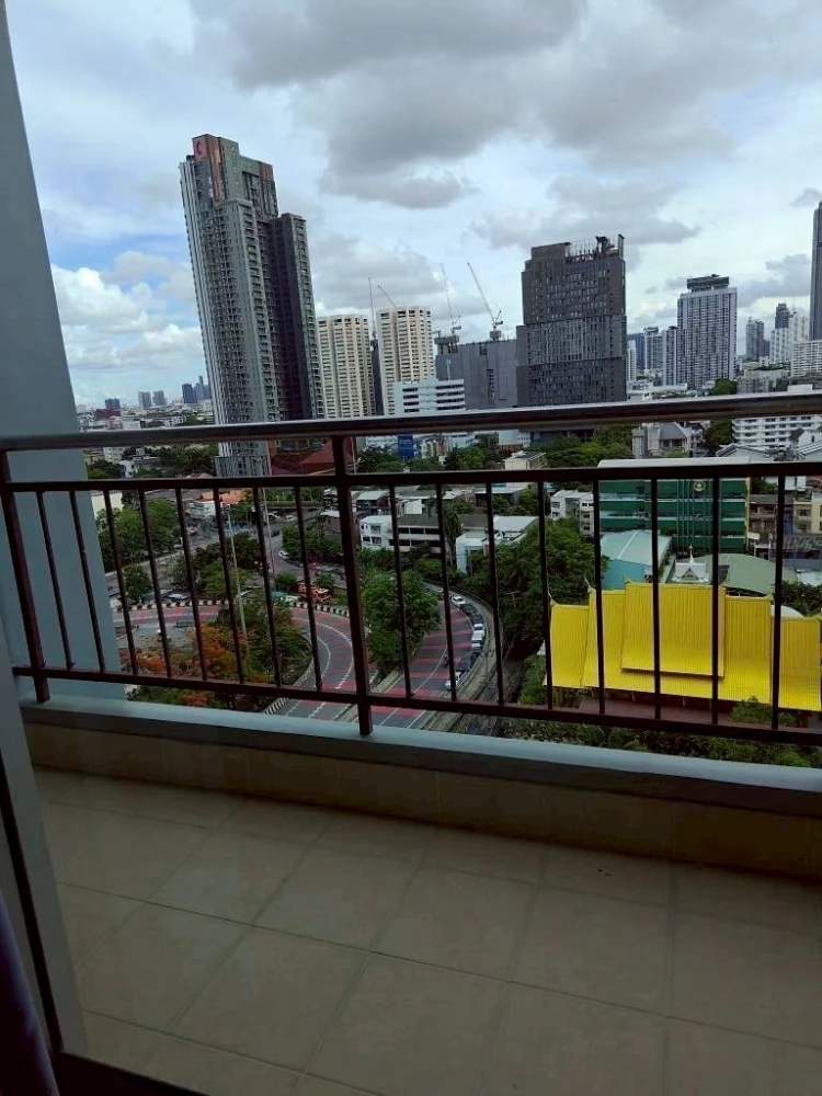 For rent!! Condo Supalai Park Ekkamai-Thonglor, 15th floor, beautiful room, good location, convenient transportation, don't miss it!!