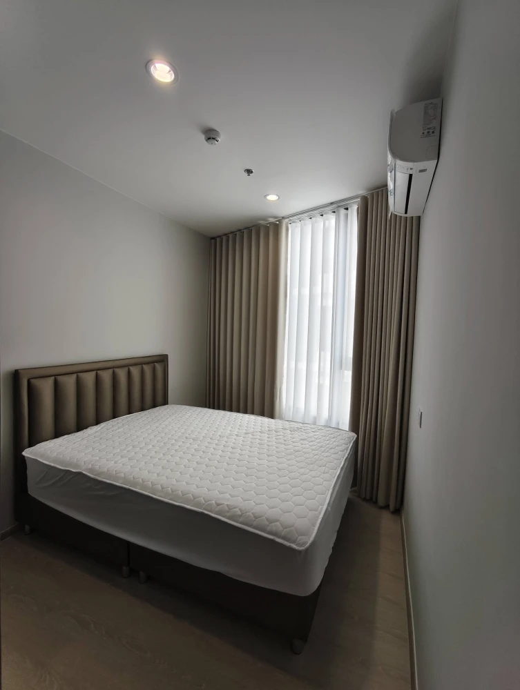 Condo for rent, Skyrise Avenue Sukhumvit 64, corner unit with river view, built-in furnishings. Own it now!