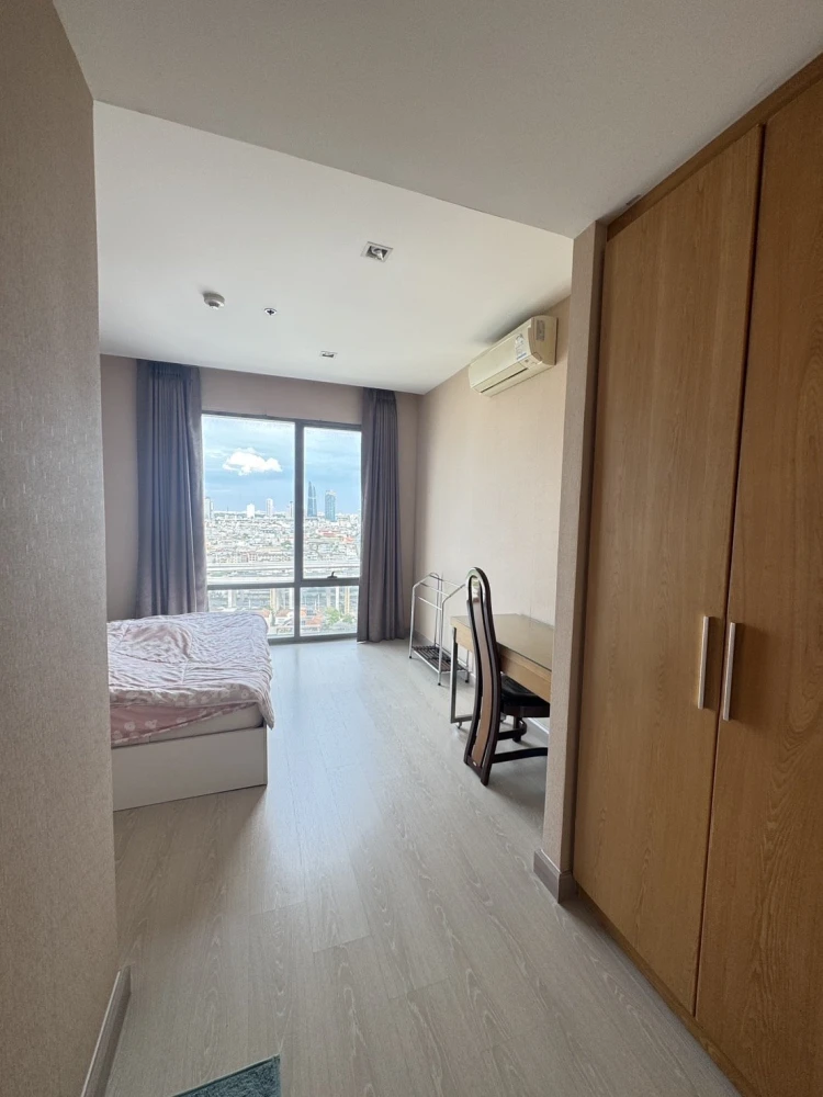 For rent!! Starview Condo, 24th floor, fully furnished and equipped, perfect for every lifestyle. Don't miss out!!