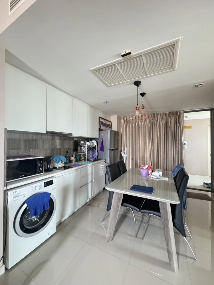 For rent!! Starview Condo, 24th floor, fully furnished and equipped, perfect for every lifestyle. Don't miss out!!