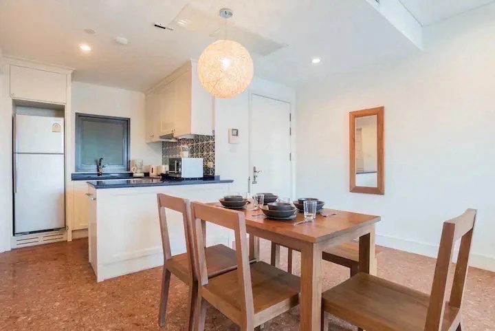Condo for rent, Aguston Sukhumvit 22, luxury, near the BTS, convenient transportation, hurry up!!