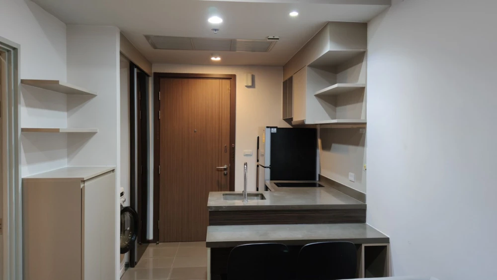 For rent!! Onyx Phaholyothin Condo, 15th floor, corner room, beautiful room, fully furnished, ready to move in, don't miss out!!