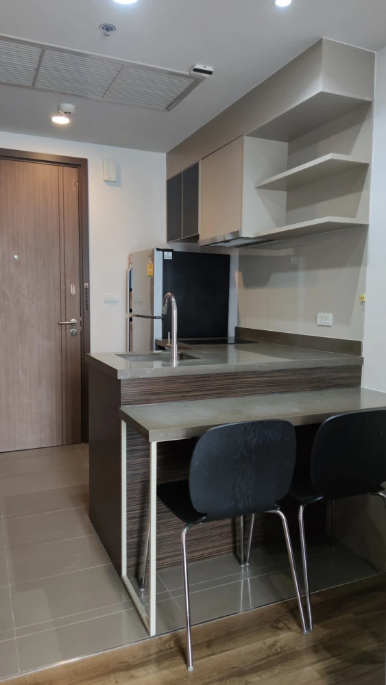 For rent!! Onyx Phaholyothin Condo, 15th floor, corner room, beautiful room, fully furnished, ready to move in, don't miss out!!