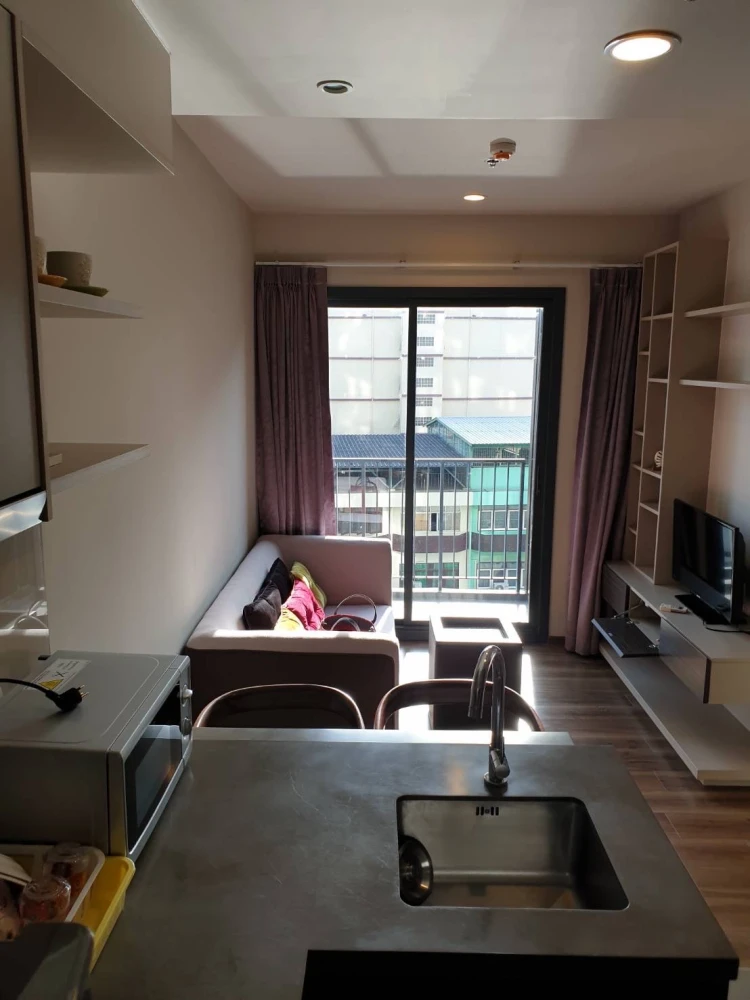 For rent!! Condo Onyx Phaholyothin, 8th floor, beautiful room, good price, move in immediately, don't miss it!!