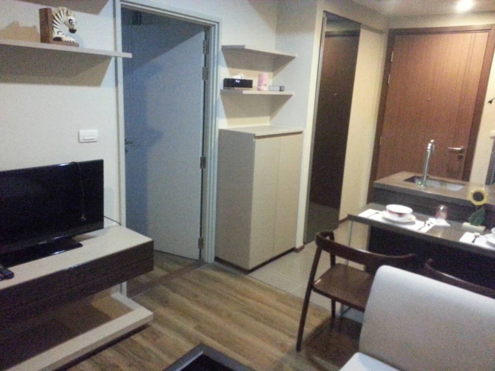 For rent!! Condo Onyx Phaholyothin, 8th floor, beautiful room, good price, move in immediately, don't miss it!!