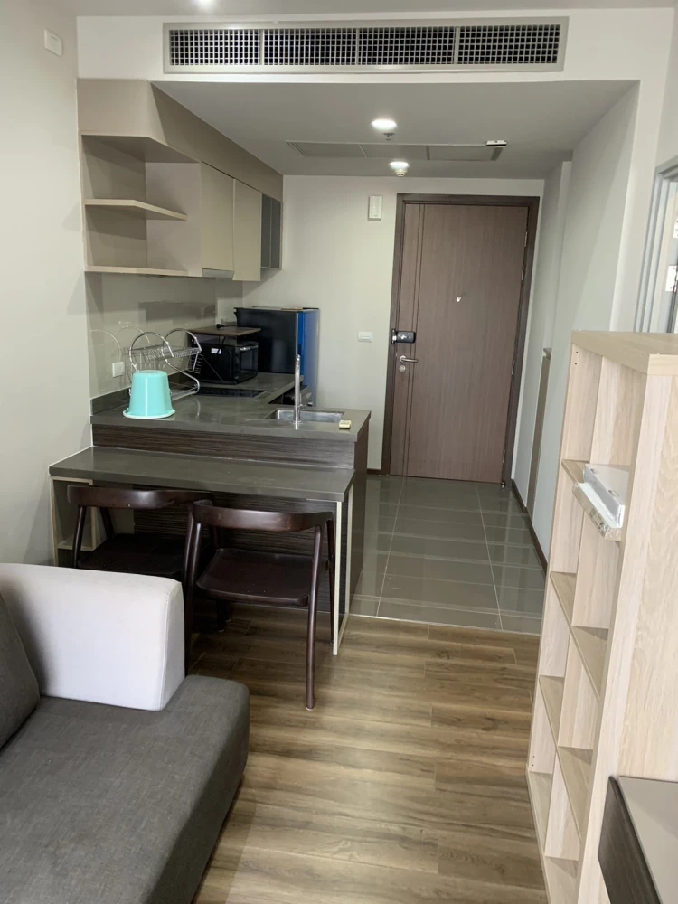 Condo for rent, Onyx Phaholyothin, high floor, good size Fully furnished and electrical appliances, don't wait, hurry!!