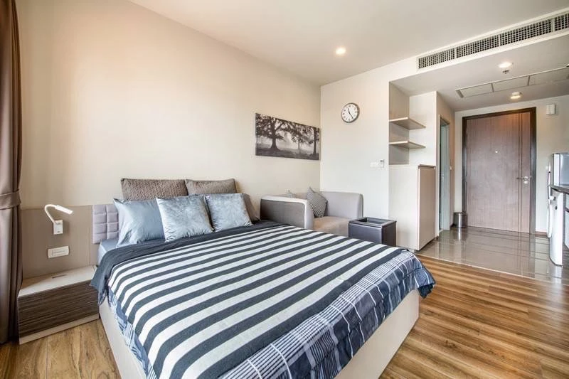 For rent!! Onyx Phahon Yothin Condo, studio room, 7th floor, beautiful room, fully furnished, ready to move in. Reserve now!!