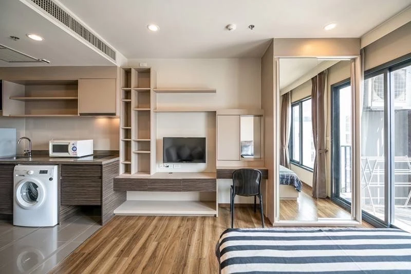For rent!! Onyx Phahon Yothin Condo, studio room, 7th floor, beautiful room, fully furnished, ready to move in. Reserve now!!