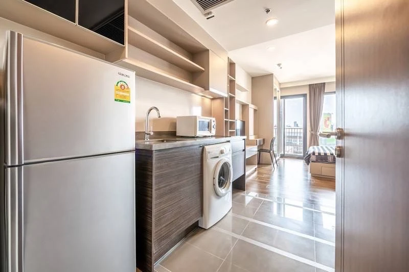 For rent!! Onyx Phahon Yothin Condo, studio room, 7th floor, beautiful room, fully furnished, ready to move in. Reserve now!!