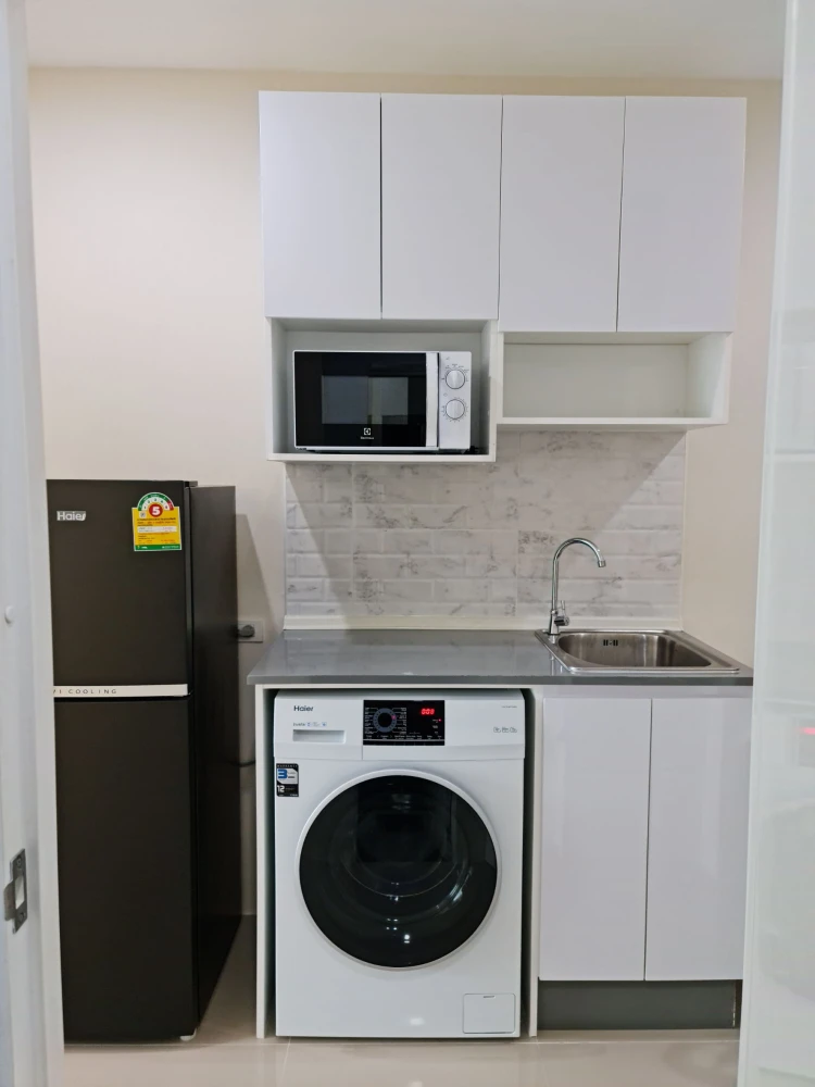 Condo for rent, Assakarn Place Srinakarin, 35th floor, city view, high floor, beautiful view, ready to move in. Book now!!