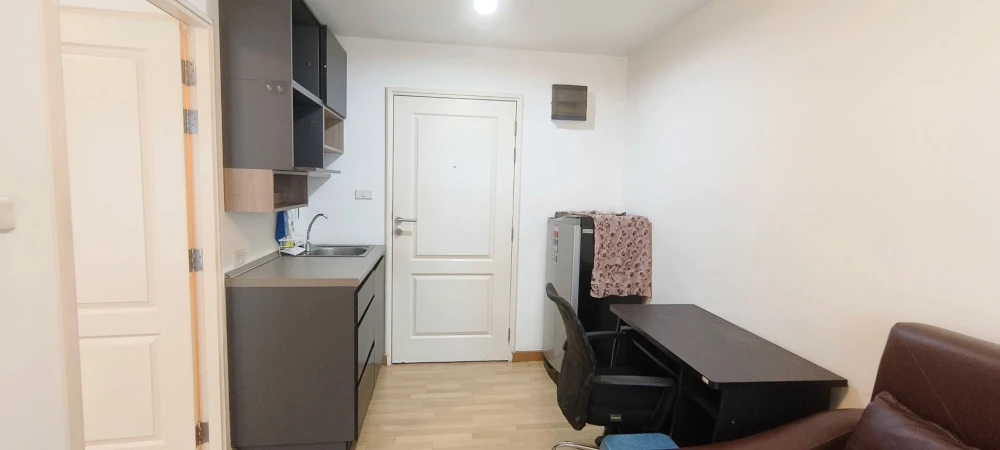 Condo for rent, Inzio Serithai, fully furnished, complete electrical appliances, beautiful room, very nice, hurry and book now!!