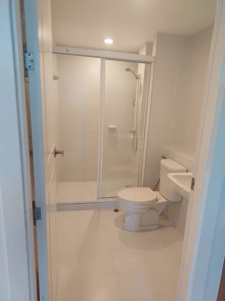 For Rent – Element Srinakarin