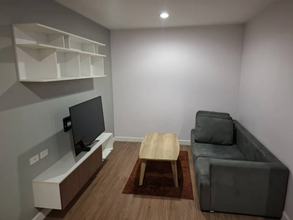 For rent!! Hallmark Ngamwongwan Condo, 8th floor, beautiful room, brand new, book now, don't miss out!!