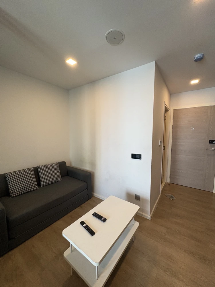 For rent!! Condo Cave Town Shift, 6th floor, Building A, fully furnished, just bring your bags and move in. Don't miss out!!