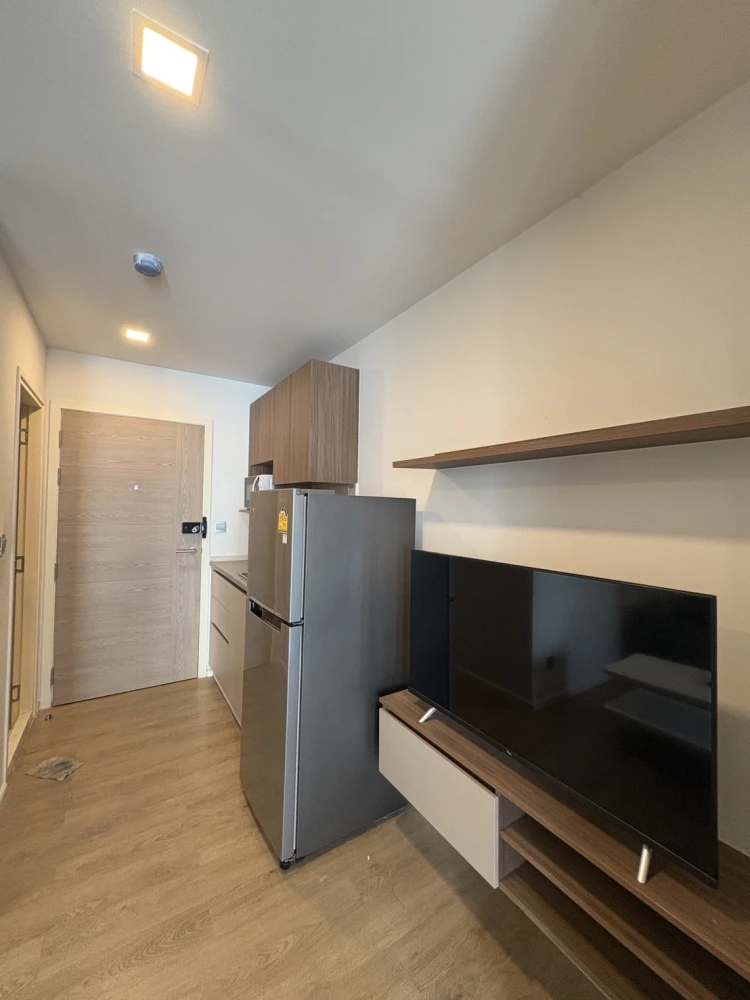 For rent!! Condo Cave Town Shift, 6th floor, Building A, fully furnished, just bring your bags and move in. Don't miss out!!